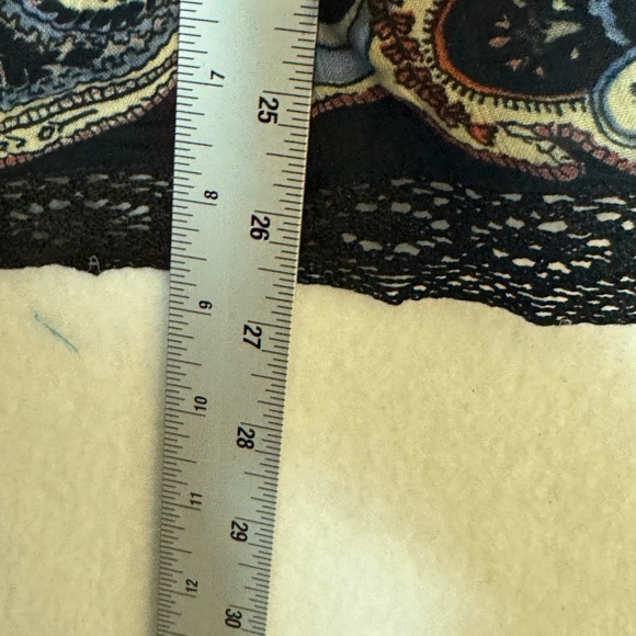 Angie Black and Red Paisley Blouse - Picture 5 of 6